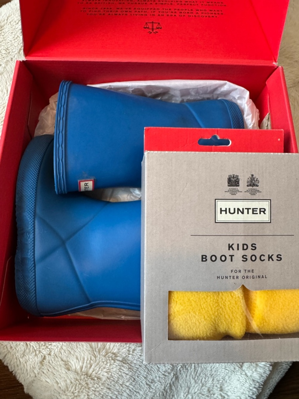 Hunter Kids Blue Rain Boots with Yellow Boot Socks Set